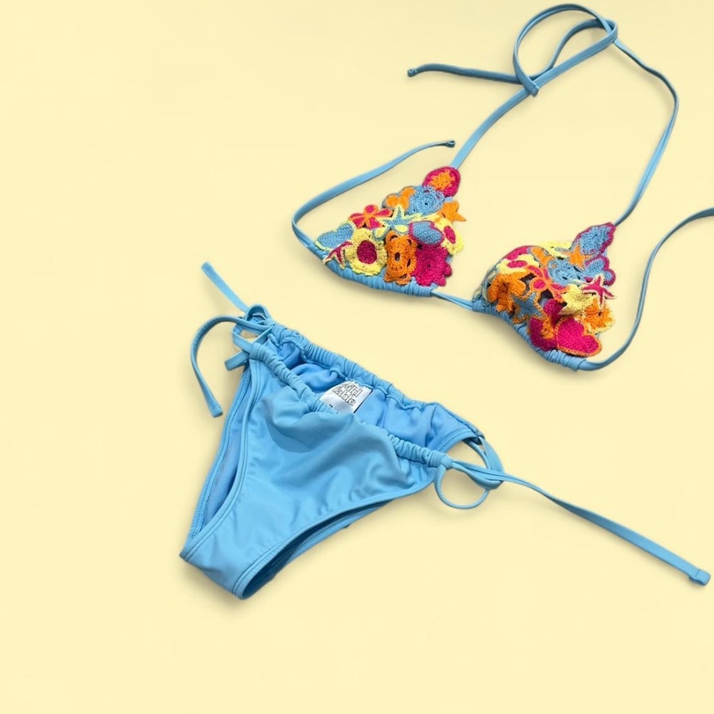 Blue Crochet Bikini Set (bottoms xs, top s)